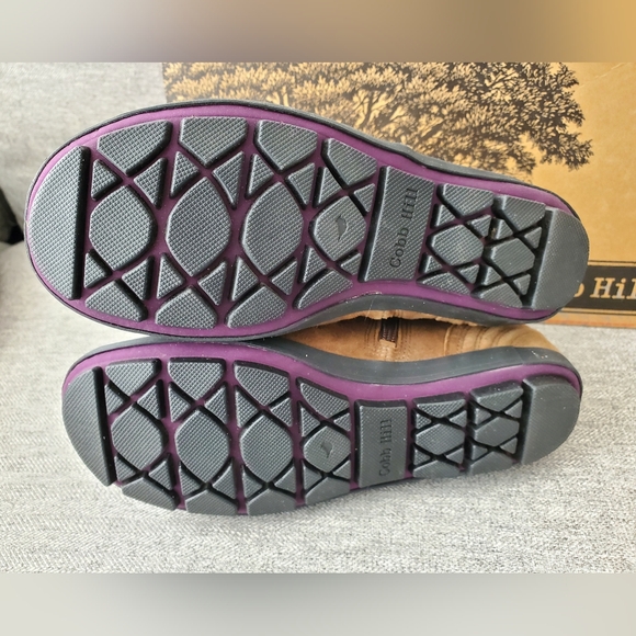 Cobb Hill Women's 5.5M Ankle Booties - Picture 5 of 6